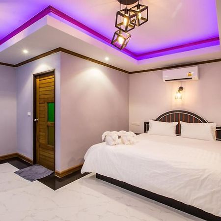 Loft Vintage Chalet Resort Ko Lanta Buitenkant foto