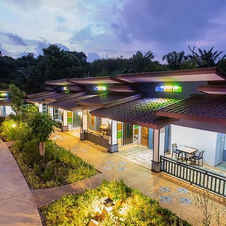 Loft Vintage Chalet Resort Ko Lanta Buitenkant foto