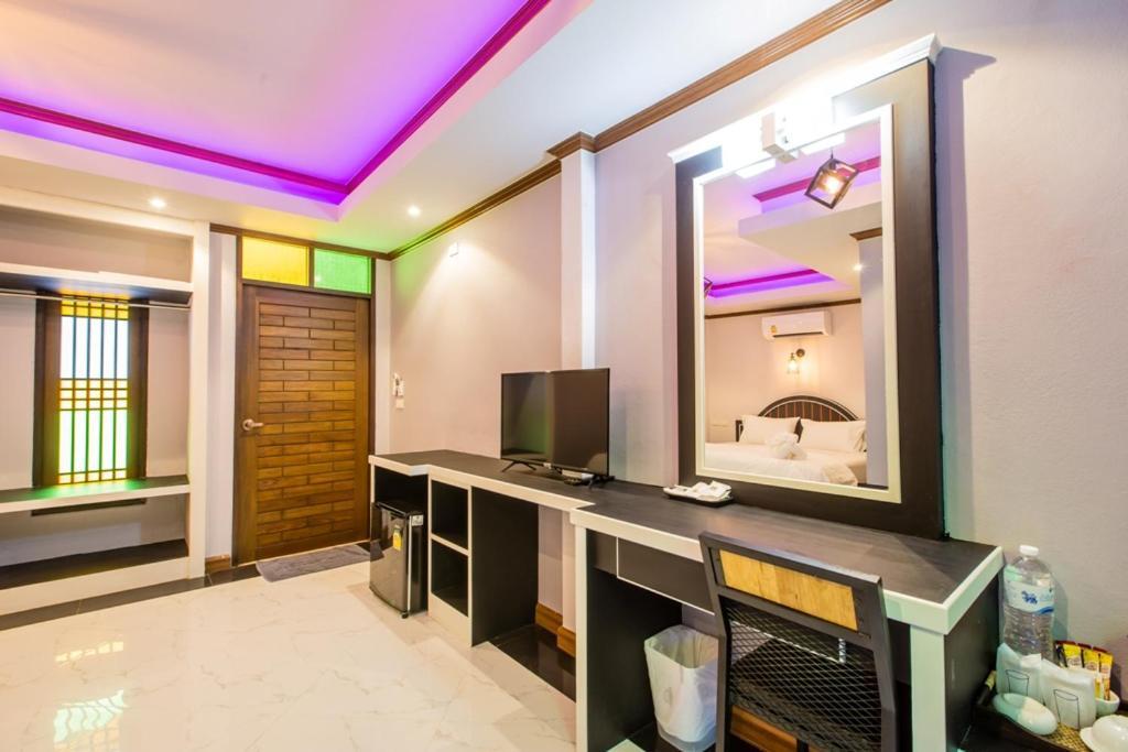 Loft Vintage Chalet Resort Ko Lanta Buitenkant foto
